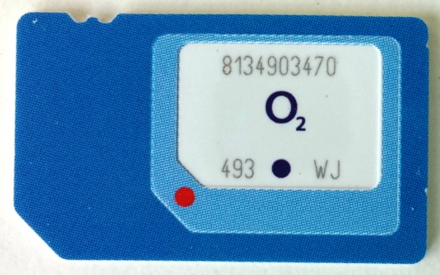 Triple-SIM-Karte von O2 (Bild: O2)